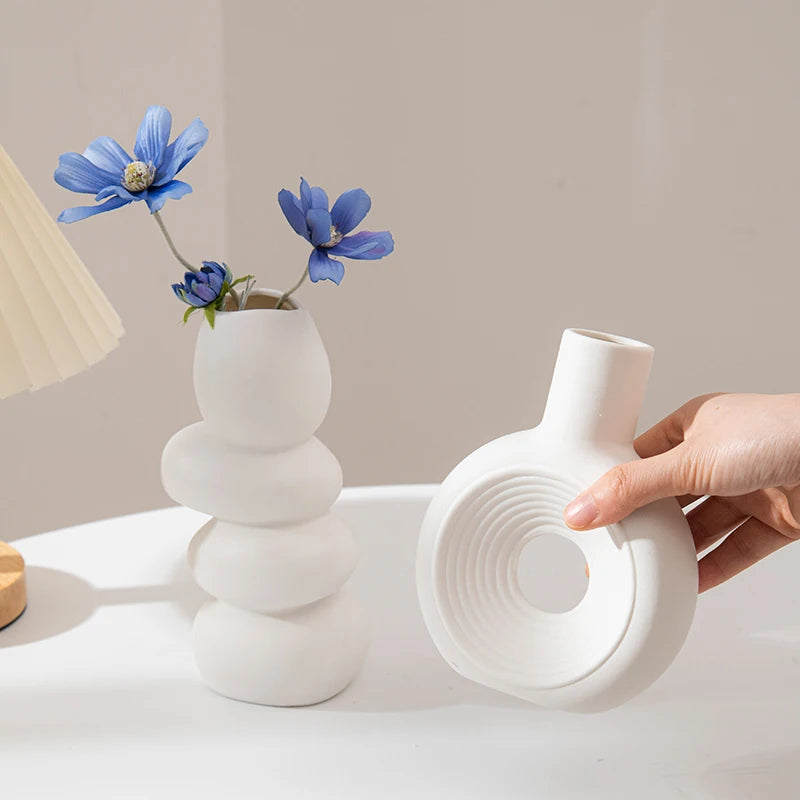 White Ceramic Vase Modern Decorative Vase for Pampas Grass Minimalist Flower Vases for Centerpiece Wedding Office Home Decor