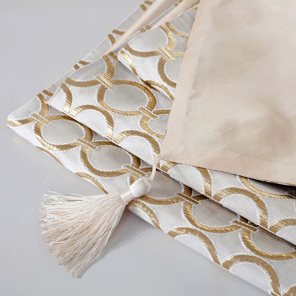 Stylish Table Runner Simple Modern Fashion Table Runner Circle Embroidery Table Mat Bed Flag for Home Dinner Table Decoration